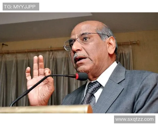 深度对话：李静如何在网球世界中追寻梦想与成长的故事